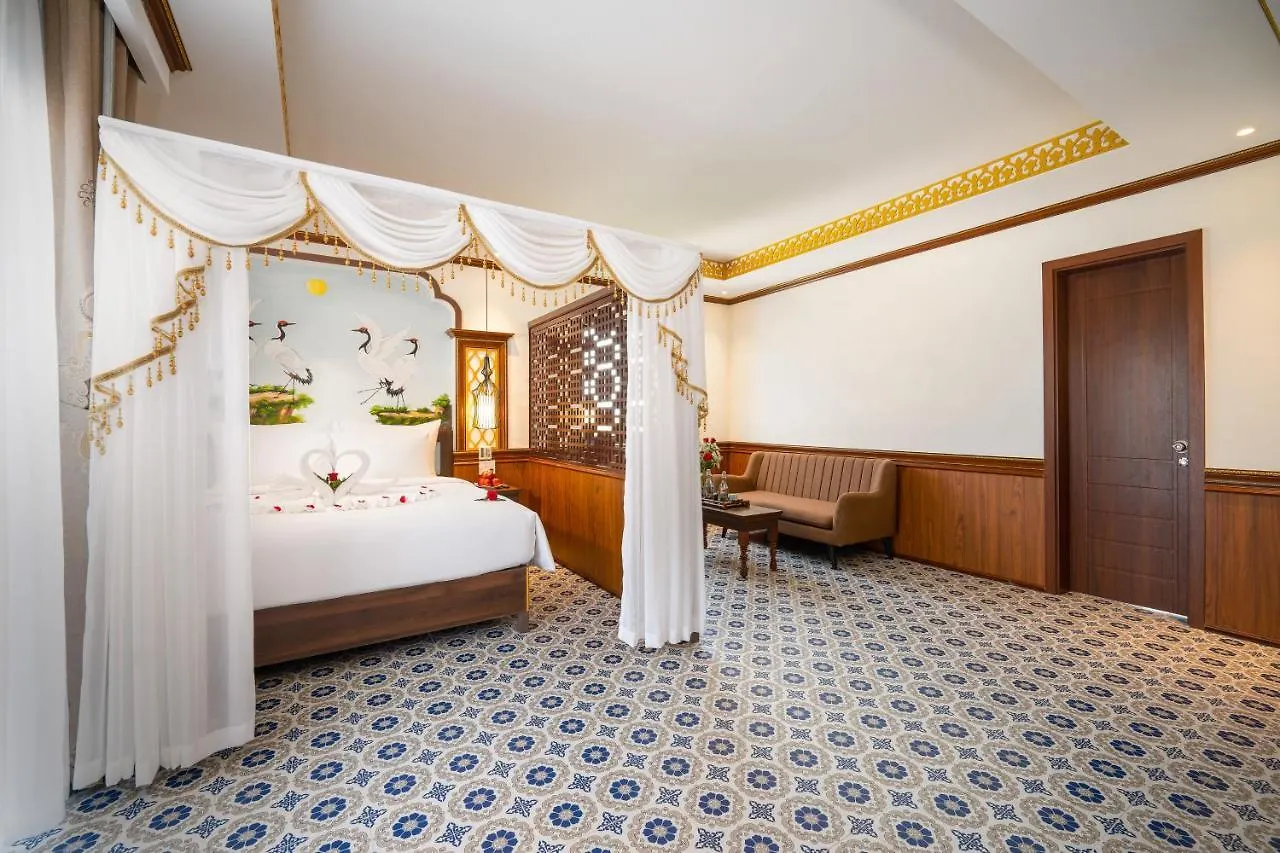 Hoi An Babylon Riverside Hotel & Spa