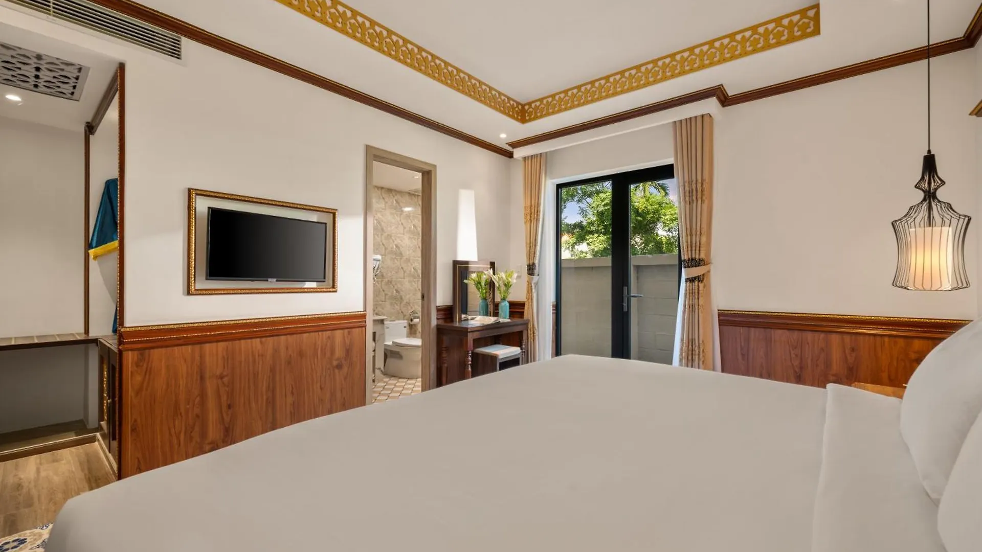 Hoi An Babylon Riverside Hotel & Spa Vietnam
