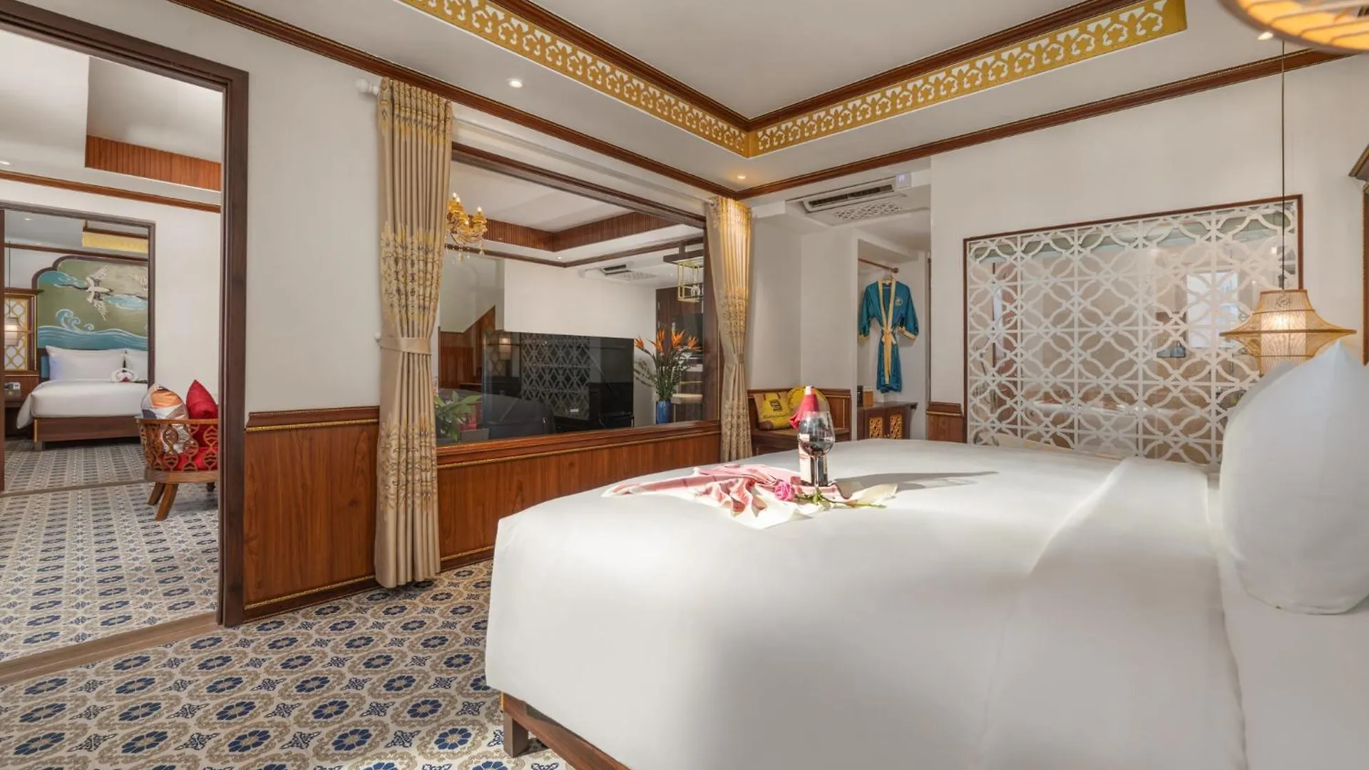 *****  Hoi An Babylon Riverside Hotel & Spa فيتنام