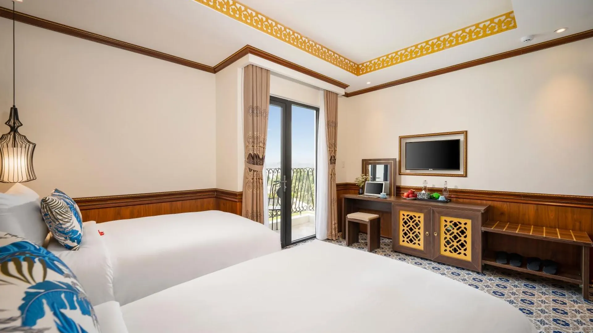 Hoi An Babylon Riverside Hotel & Spa 베트남