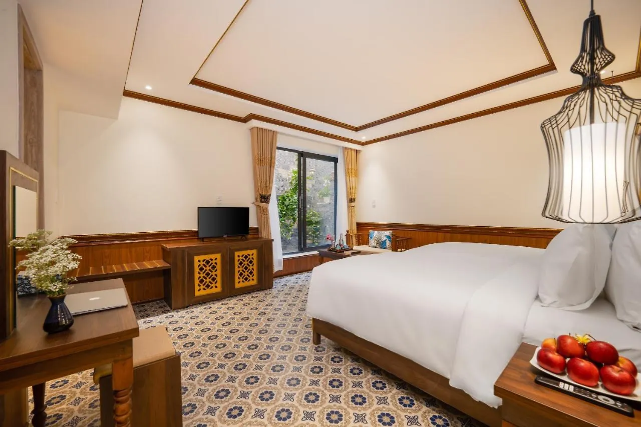 Hoi An Babylon Riverside Hotel & Spa