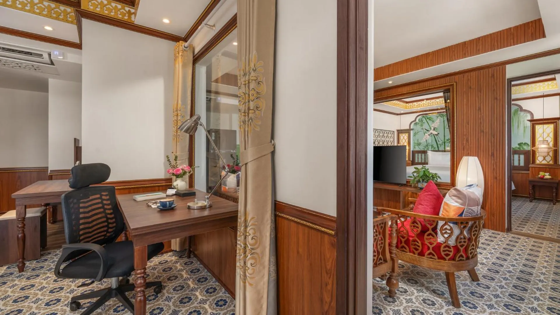 Hoi An Babylon Riverside Hotel & Spa  Hoi An